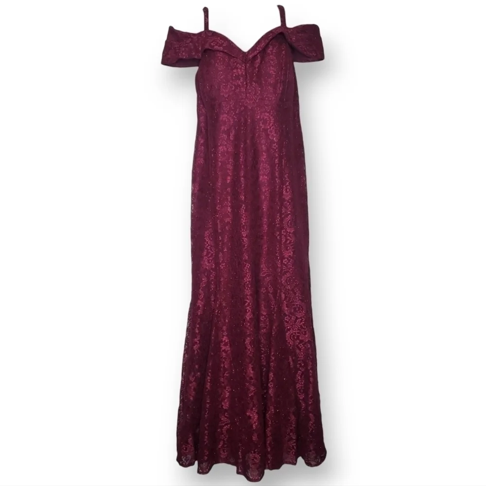 R & M Richards Burgundy Off-The-Shoulder Petite Lace Gown Plus Size 18W - Picture 2 of 11